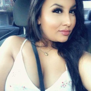 Meet your Posher, Andreina